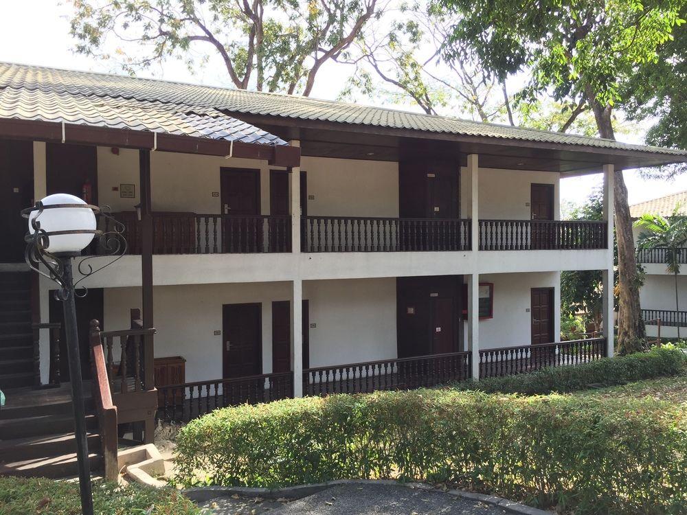 Sheraton Langkawi Beach Resort Exterior photo